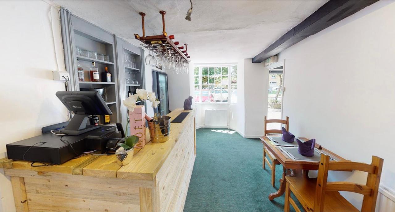 Siam Cottage Guesthouse Over 300 Years Old With Thai Restaurant Moreton-in-Marsh Luaran gambar