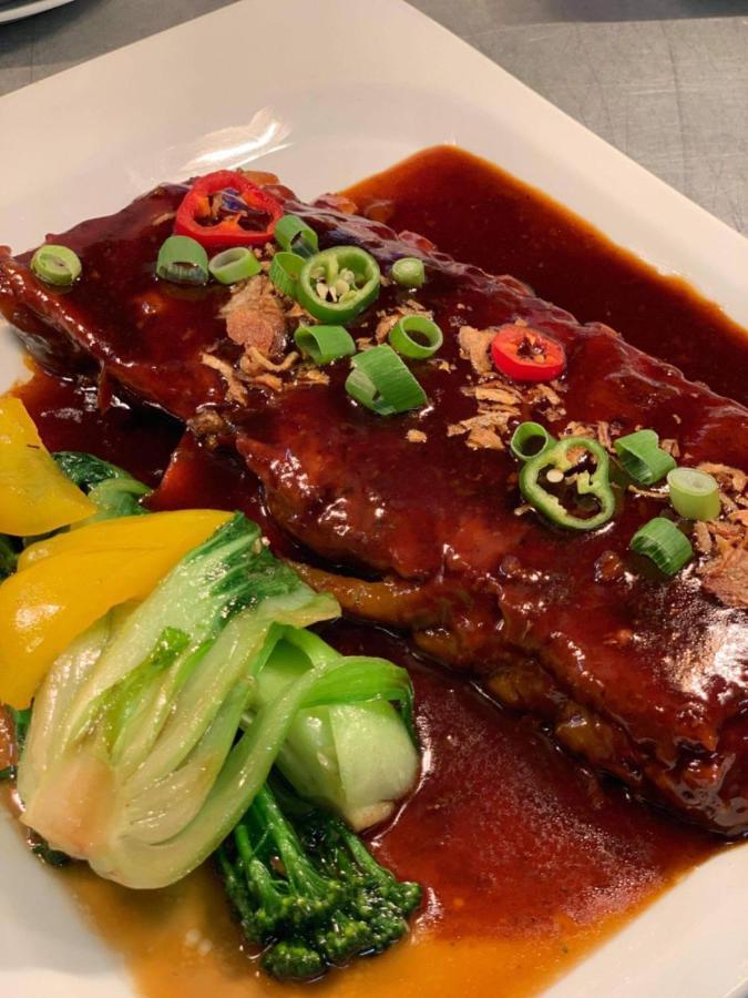 Siam Cottage Guesthouse Over 300 Years Old With Thai Restaurant Moreton-in-Marsh Luaran gambar