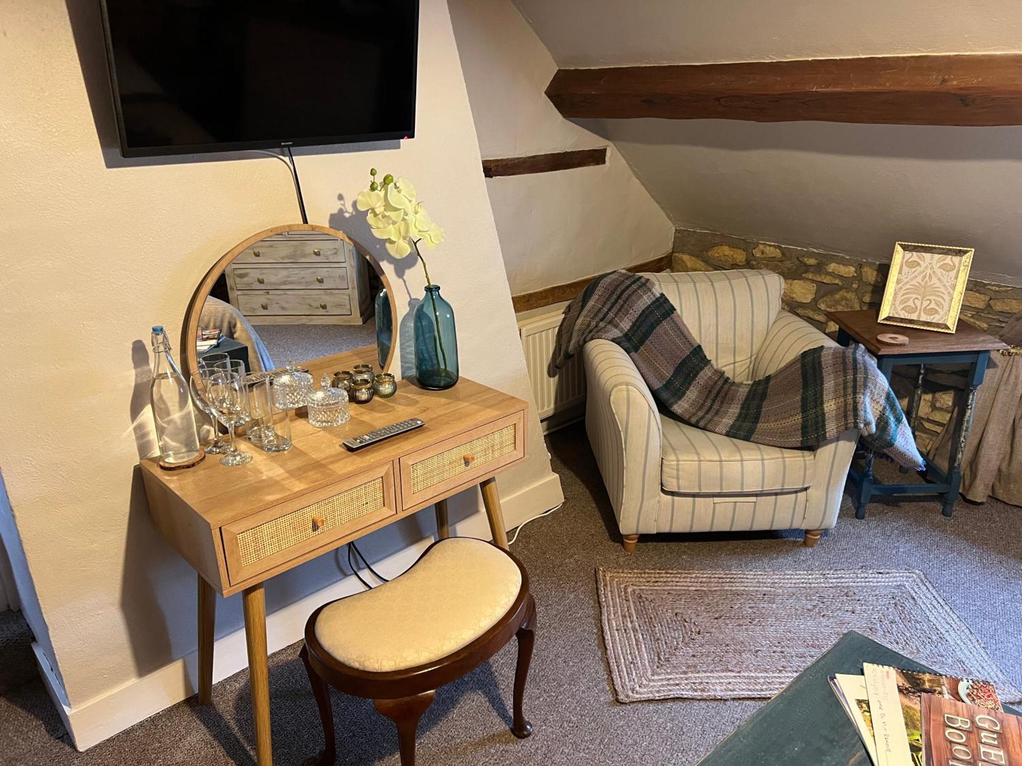 Siam Cottage Guesthouse Over 300 Years Old With Thai Restaurant Moreton-in-Marsh Luaran gambar