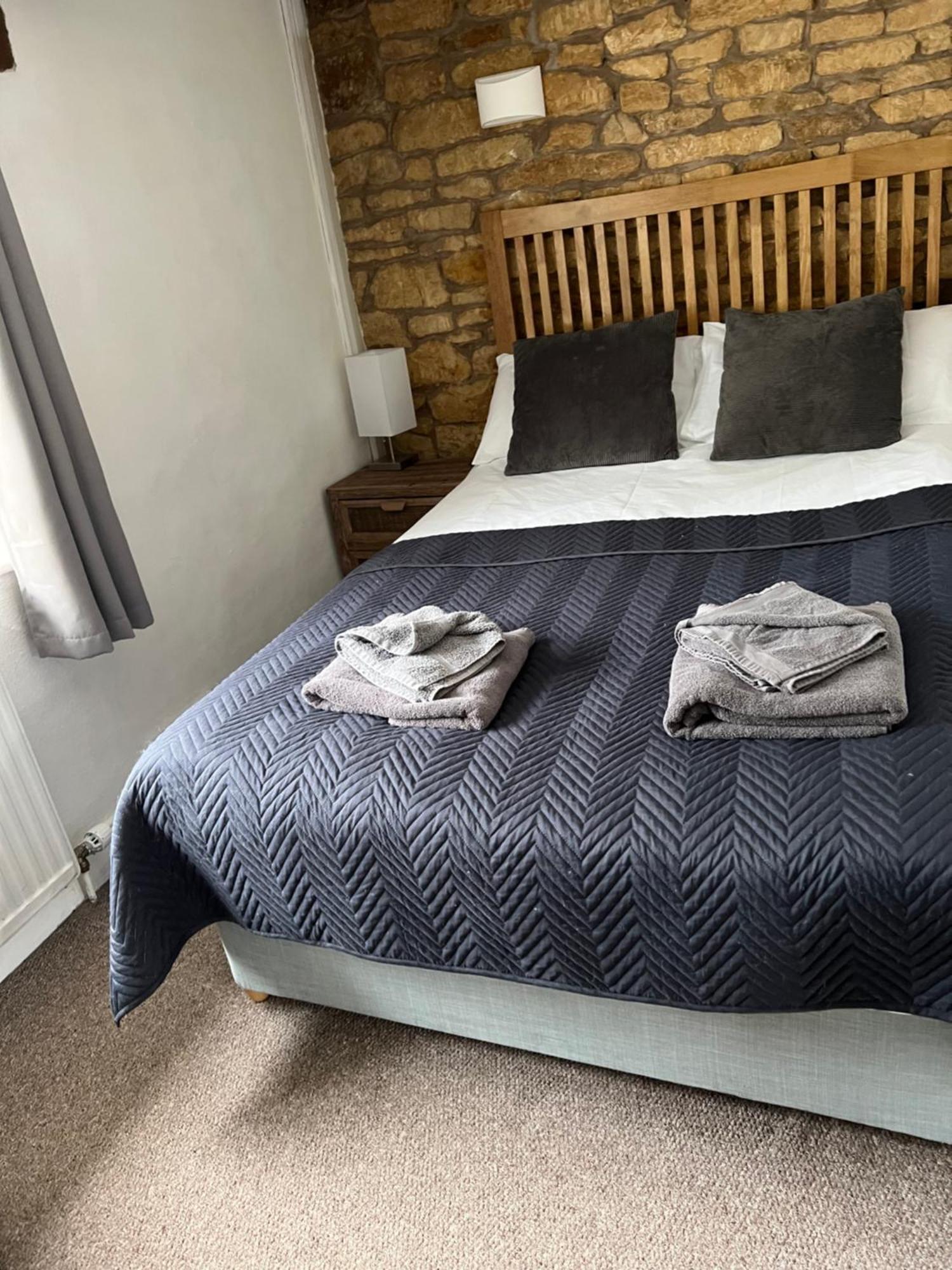 Siam Cottage Guesthouse Over 300 Years Old With Thai Restaurant Moreton-in-Marsh Luaran gambar